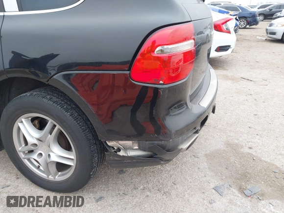 2009 Porsche Cayenne S with VIN WP1AB29P09LA40938, listed as a IAAI auction lot 41525123 with 223,076 mi miles and . Bid and sale history available at DreamBid. Image 12.