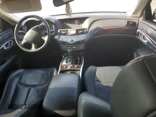 2016 Infiniti Q70 z VIN JN1BY1PP5GM631133, wystawiony jako Copart lot #75826404 z przebiegiem Nie podano mil oraz Czysty tytuł • Clean title. Historia ofert i sprzedaży dostępna na DreamBid. Obrazek 8.