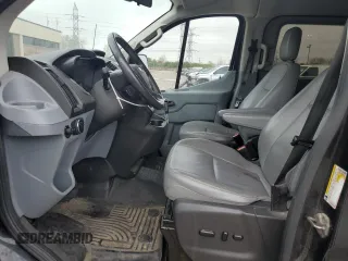 2015 Ford Transit Passenger XL z VIN 1FMZK1YG6FKA05480, wystawiony jako Copart lot #55857055 z przebiegiem 218 510 mil mil oraz Tytuł czysty. Historia ofert i sprzedaży dostępna na DreamBid. Obrazek 7.