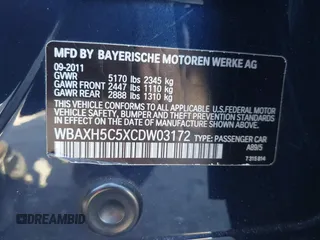 2012 BMW 5 Series 528i xDrive z VIN WBAXH5C5XCDW03172, wystawiony jako IAAI lot #41764283 z przebiegiem 114 206 mil mil oraz . Historia ofert i sprzedaży dostępna na DreamBid. Obrazek 9.