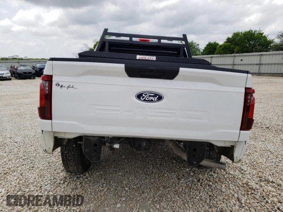 2024 Ford F-150 z VIN 1FTEW1KP3RKE77267, wystawiony jako Copart lot #53138905 z przebiegiem 11 781 mil mil oraz Szkoda całkowita • Salvage title. Historia ofert i sprzedaży dostępna na DreamBid. Obrazek 6.
