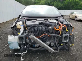 2019 Ford Fusion Titanium with VIN 3FA6P0SU9KR157802, listed as a Copart auction lot 61126605 with 70,764 mi miles and Salvage title. Bid and sale history available at DreamBid. Image 5.