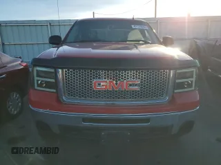 2010 GMC Sierra 1500 with VIN 3GTXKVE21AG256015, listed as a Copart auction lot 81150644 with 209,411 mi miles and Salvage Title. Bid and sale history available at DreamBid. Image 5.