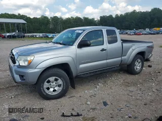 2015 Toyota Tacoma with VIN 5TFUU4EN4FX125794, listed as a Copart auction lot 63860775 with 111,755 mi miles and Salvage title. Bid and sale history available at DreamBid. Image 1.