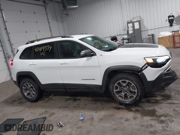 2021 Jeep Cherokee Trailhawk with VIN 1C4PJMBX8MD139644, listed as a IAAI auction lot 42419334 with 68,333 mi miles and . Bid and sale history available at DreamBid. Image 13.