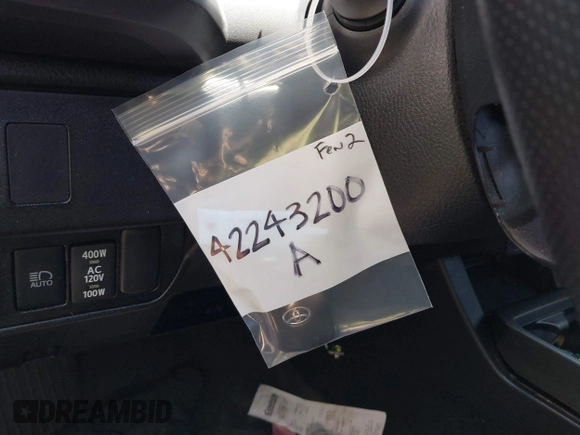 2022 Toyota Tacoma SR5 with VIN 3TMAZ5CN5NM181034, listed as a IAAI auction lot 42243200 with Not provided miles and . Bid and sale history available at DreamBid. Image 20.