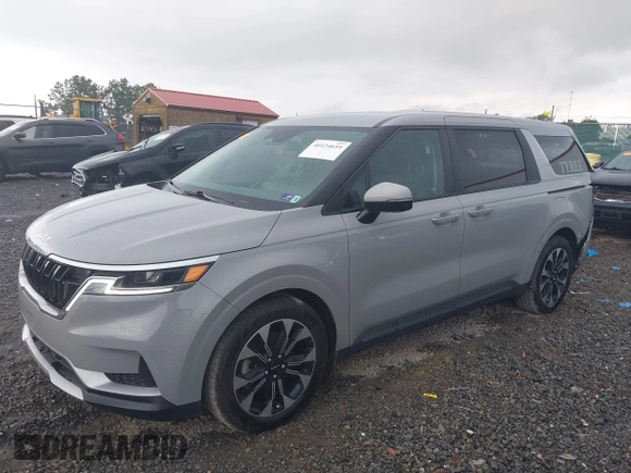 2024 Kia Carnival EX with VIN KNDNC5H31R6377648, listed as a IAAI auction lot 40124659 with 14,386 mi miles and . Bid and sale history available at DreamBid. Image 18.