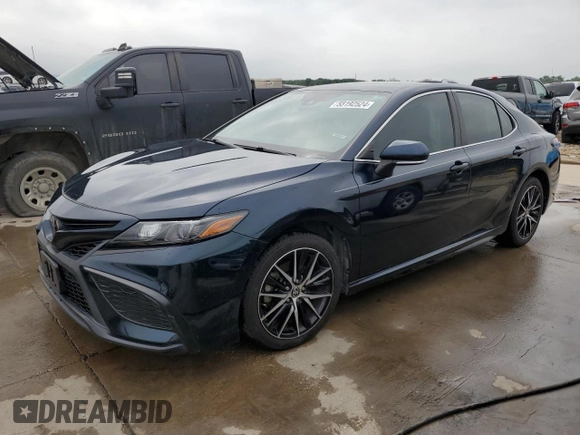 2021 Toyota Camry SE Nightshade with VIN 4T1T11AK5MU527073, listed as a Copart auction lot 55192524 with 75,581 mi miles and Salvage Title. Bid and sale history available at carsss.com. Image 1.