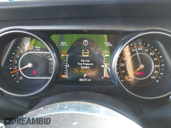 2018 Jeep Wrangler Unlimited Sahara with VIN 1C4HJXEG8JW239535, listed as a IAAI auction lot 41711596 with 85,675 mi miles. Bid and sale history available at carsss.com. Image 7.