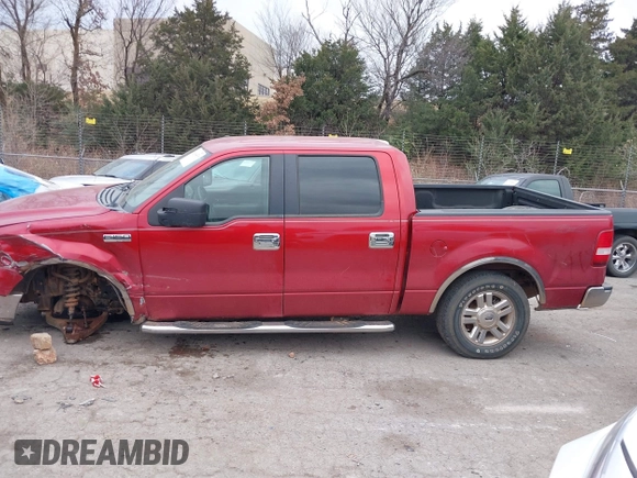 2007 Ford F-150 XLT с VIN 1FTRW14W57FB48467, выставлен на аукционе IAAI как лот 41143476 с пробегом 262 147 миль миль и . История ставок и продаж доступна на DreamBid. Изображение 14.