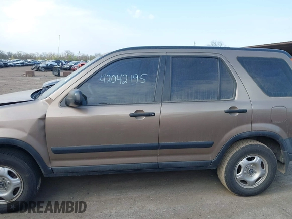 2004 Honda CR-V LX with VIN SHSRD77484U232035, listed as a IAAI auction lot 42042195 with 88,725 mi miles and . Bid and sale history available at carsss.com. Image 14.