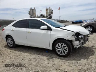 2019 Toyota Corolla L z VIN 5YFBURHE5KP925500, wystawiony jako Copart lot #56594575 z przebiegiem 84 958 mil mil oraz Szkoda całkowita • Salvage title. Historia ofert i sprzedaży dostępna na DreamBid. Obrazek 4.