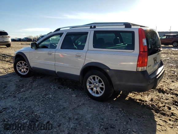 2007 Volvo XC70 with VIN YV4SZ592371263570, listed as a Copart auction lot 48040985 with 117,509 mi miles and Salvage Title. Bid and sale history available at DreamBid. Image 2.