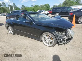 2011 Mercedes-Benz E-Class E 550 with VIN WDDKK7CF2BF078720, listed as a Copart auction lot 51524035 with 135,821 mi miles and Salvage Title. Bid and sale history available at carsss.com. Image 4.