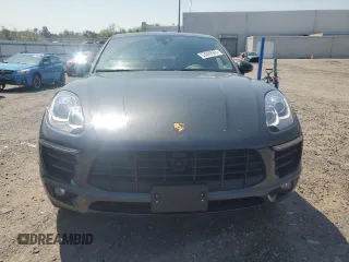 2018 Porsche Macan with VIN WP1AA2A55JLB23363, listed as a Copart auction lot 53099505 with 118,343 mi miles and Salvage Title. Bid and sale history available at carsss.com. Image 5.
