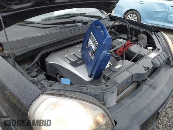 2007 Hyundai Tucson SE with VIN KM8JN72D67U501956, listed as a IAAI auction lot 41513205 with 165,071 mi miles and . Bid and sale history available at DreamBid. Image 6.