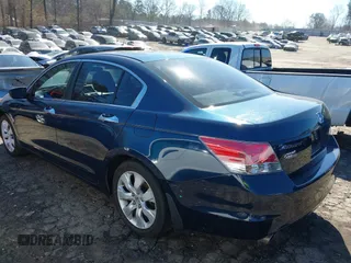 2010 Honda Accord EX z VIN 5KBCP3F77AB018255, wystawiony jako IAAI lot #41653419 z przebiegiem 183 521 mil mil oraz . Historia ofert i sprzedaży dostępna na DreamBid. Obrazek 14.