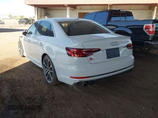 2018 Audi S4 Prestige z VIN WAUC4AF49JA019401, wystawiony jako IAAI lot #42143099 z przebiegiem 50 206 mil mil oraz . Historia ofert i sprzedaży dostępna na DreamBid. Obrazek 3.