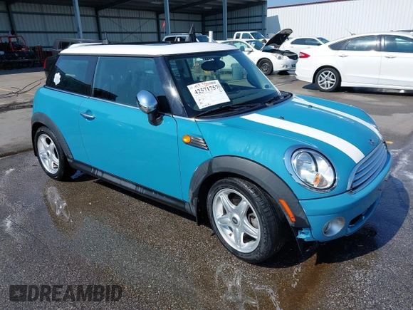 2009 MINI Hardtop with VIN WMWMF33579TT68578, listed as a IAAI auction lot 42571757 with 78,591 mi miles and . Bid and sale history available at DreamBid. Image 1.