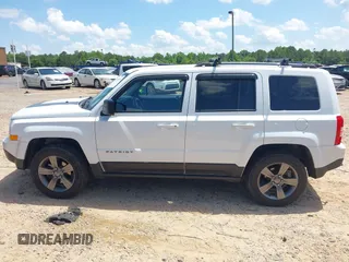 2016 Jeep Patriot Sport with VIN 1C4NJRBB8GD731252, listed as a IAAI auction lot 42321786 with 111,788 mi miles and . Bid and sale history available at DreamBid. Image 14.