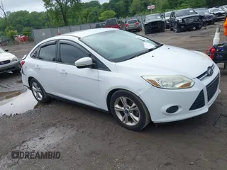 2013 Ford Focus SE z VIN 1FADP3F29DL372289, wystawiony jako IAAI lot #42364286 z przebiegiem 201 091 mil mil oraz . Historia ofert i sprzedaży dostępna na DreamBid. Obrazek 1.
