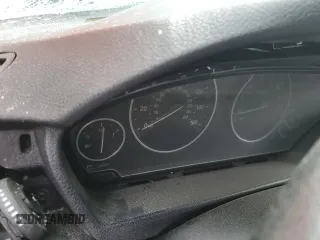 2012 BMW 3 Series 328i с VIN WBA3C1C51CF433150, выставлен на аукционе Copart как лот 52412865 с пробегом Не указан миль и Списание • Salvage title. История ставок и продаж доступна на DreamBid. Изображение 9.