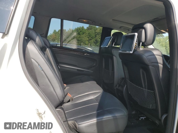 2010 Mercedes-Benz GL-Class GL 450 with VIN 4JGBF7BE2AA535735, listed as a Copart auction lot 71076714 with 391,775 mi miles and Salvage Title. Bid and sale history available at carsss.com. Image 11.