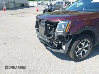 2020 Kia Telluride EX with VIN 5XYP3DHC9LG003327, listed as a IAAI auction lot 42387615 with 87,858 mi miles and . Bid and sale history available at DreamBid. Image 6.