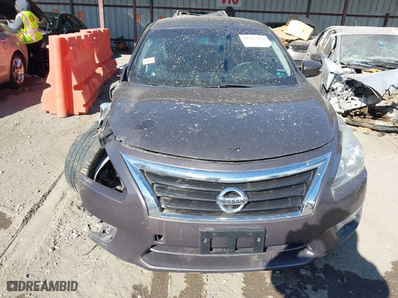 2013 Nissan Altima 2.5 SV with VIN 1N4AL3AP0DN408408, listed as a IAAI auction lot 41827791 with 184,504 mi miles. Bid and sale history available at carsss.com. Image 12.