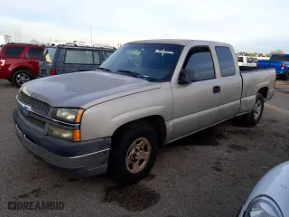 2004 Chevrolet Silverado 1500 with VIN 1GCEC19X14Z340746, listed as a Copart auction lot 71253082 with 0 mi miles and Salvage Title. Bid and sale history available at carsss.com. Image 1.