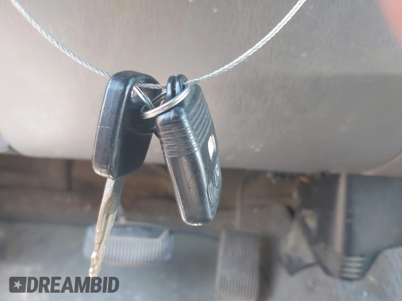 2001 Ford F-150 XLT с VIN 1FTRW07L41KA09067, выставлен на аукционе IAAI как лот 42459211 с пробегом 269 113 миль миль и . История ставок и продаж доступна на DreamBid. Изображение 11.