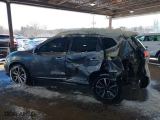 2017 Nissan Rogue SL with VIN 5N1AT2MV1HC764555, listed as a IAAI auction lot 41350873 with 72,388 mi miles. Bid and sale history available at carsss.com. Image 6.