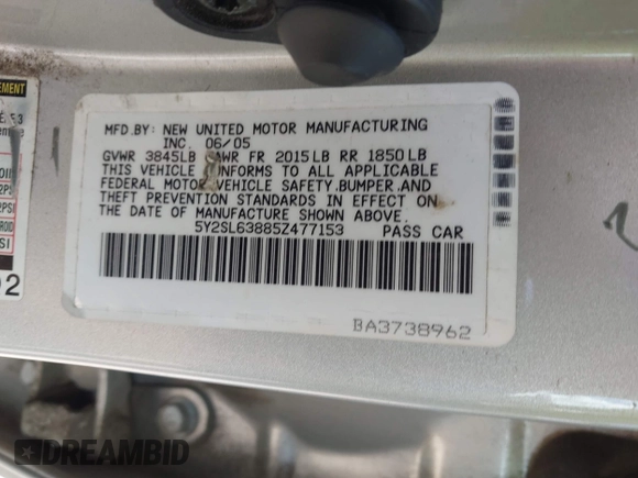 2005 Pontiac Vibe z VIN 5Y2SL63885Z477153, wystawiony jako IAAI lot #42344152 z przebiegiem 136 757 mil mil oraz . Historia ofert i sprzedaży dostępna na DreamBid. Obrazek 9.