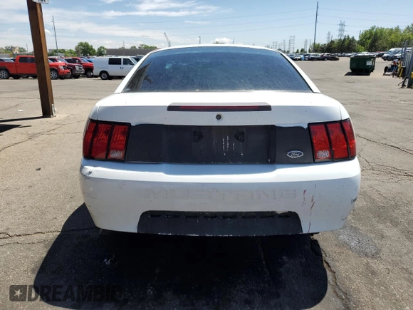 2000 Ford Mustang z VIN 1FAFP4045YF302687, wystawiony jako Copart lot #58044485 z przebiegiem 191 961 mil mil oraz Szkoda całkowita • Salvage title. Historia ofert i sprzedaży dostępna na DreamBid. Obrazek 6.