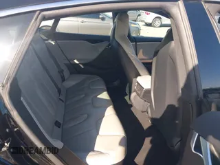 2016 Tesla Model S 90D с VIN 5YJSA1E21GF148336, выставлен на аукционе IAAI как лот 42304073 с пробегом 149 340 миль миль и . История ставок и продаж доступна на DreamBid. Изображение 8.