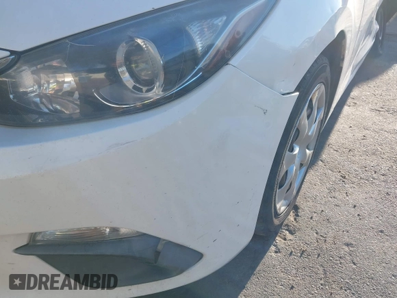2015 Mazda 3 i Sport with VIN 3MZBM1U7XFM175868, listed as a IAAI auction lot 40742189 with 187,082 mi miles and . Bid and sale history available at carsss.com. Image 19.