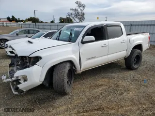 2019 Toyota Tacoma 4WD SR with VIN 3TMCZ5AN3KM207007, listed as a Copart auction lot 81179124 with 0 mi miles and Salvage Title. Bid and sale history available at carsss.com. Image 1.