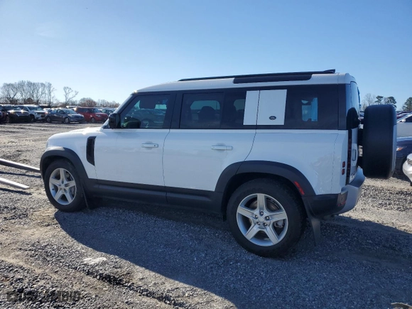 2021 Land Rover Defender SE with VIN SALEP7RU4M2051620, listed as a Copart auction lot 46661245 with 27,324 mi miles and Salvage Title. Bid and sale history available at carsss.com. Image 2.