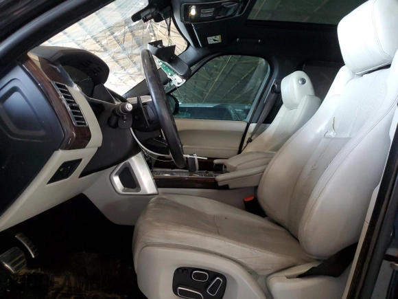 2014 Land Rover Range Rover Supercharged with VIN SALGS3TF1EA190301, listed as a Copart auction lot 55498995 with Not provided miles and Clean title. Bid and sale history available at DreamBid. Image 7.