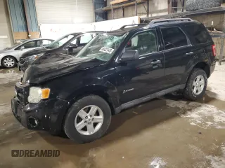 2010 Ford Escape Hybrid z VIN 1FMCU4K39AKB81388, wystawiony jako Copart lot #48422145 z przebiegiem 227 429 mil mil oraz Szkoda całkowita • Salvage title. Historia ofert i sprzedaży dostępna na DreamBid. Obrazek 1.