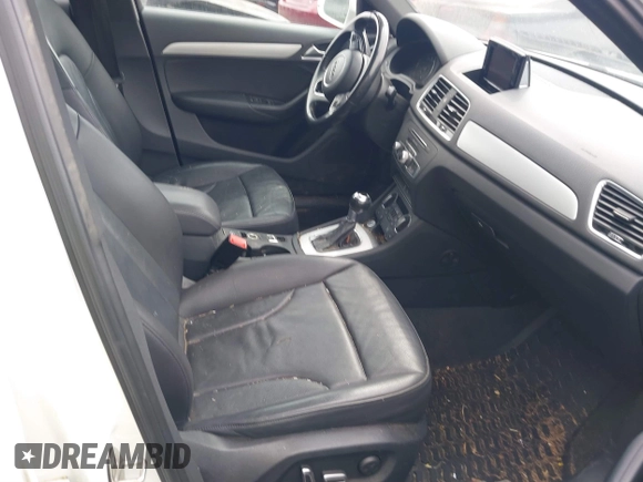 2017 Audi Q3 Premium z VIN WA1BCCFS2HR009908, wystawiony jako IAAI lot #41867249 z przebiegiem 116 804 mil mil oraz . Historia ofert i sprzedaży dostępna na DreamBid. Obrazek 5.