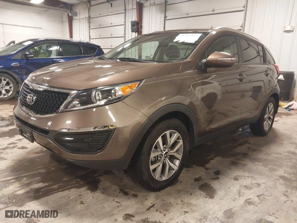 2015 Kia Sportage LX with VIN KNDPBCAC1F7714447, listed as a IAAI auction lot 41212412 with 59,683 mi miles. Bid and sale history available at carsss.com. Image 19.