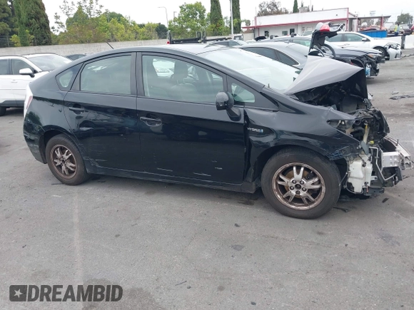 2010 Toyota Prius II z VIN JTDKN3DUXA5202387, wystawiony jako IAAI lot #42381330 z przebiegiem 167 624 mil mil oraz . Historia ofert i sprzedaży dostępna na DreamBid. Obrazek 1.