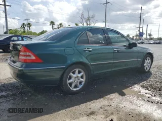 2001 Mercedes-Benz C 3.2L with VIN WDBRF64J21F029346, listed as a Copart auction lot 50622475 with 82,100 mi miles and Salvage Title. Bid and sale history available at carsss.com. Image 3.