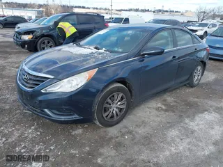 2011 Hyundai Sonata GLS PZEV with VIN 5NPEB4AC3BH212834, listed as a IAAI auction lot 41253992 with 159,026 mi miles. Bid and sale history available at carsss.com. Image 17.