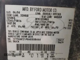 2004 Ford Super Duty F-250 XL with VIN 1FTNW21P84EE08444, listed as a Copart auction lot 73858064 with 192,888 mi miles and Clean Title. Bid and sale history available at carsss.com. Image 12.