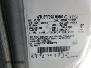 2004 Ford F-250 XL с VIN 1FTNX20L94EB65979, выставлен на аукционе Copart как лот 57833135 с пробегом 231 436 миль миль и Чистый • Clean title. История ставок и продаж доступна на DreamBid. Изображение 12.