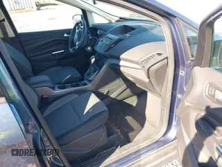 2018 Ford C-Max SE with VIN 1FADP5AU1JL105146, listed as a IAAI auction lot 41889132 with 45,054 mi miles. Bid and sale history available at carsss.com. Image 5.
