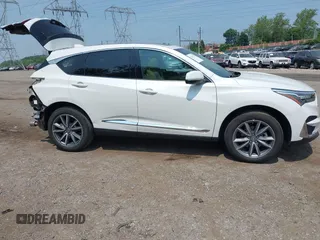 2021 Acura RDX Technology with VIN 5J8TC2H52ML041378, listed as a IAAI auction lot 42439784 with 31,975 mi miles and . Bid and sale history available at DreamBid. Image 14.