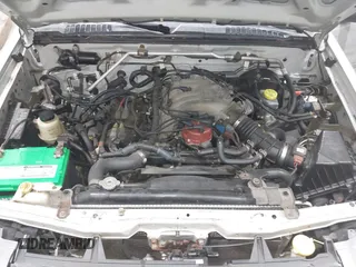2002 Nissan Xterra XE z VIN 5N1ED28Y12C504702, wystawiony jako IAAI lot #42299150 z przebiegiem 84 342 mil mil oraz . Historia ofert i sprzedaży dostępna na DreamBid. Obrazek 10.